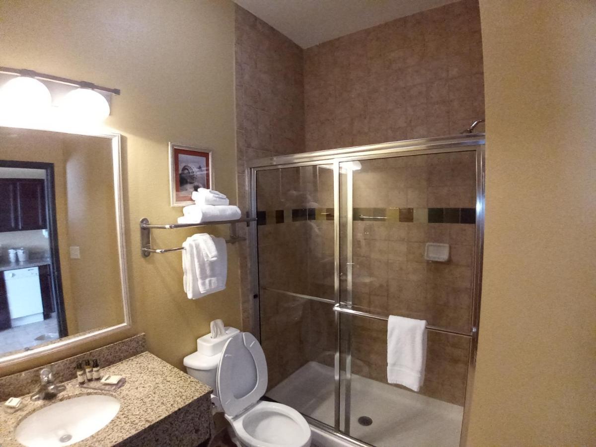 Hawthorn Extended Stay By Wyndham Corpus Christi Padre Isle Bagian luar foto
