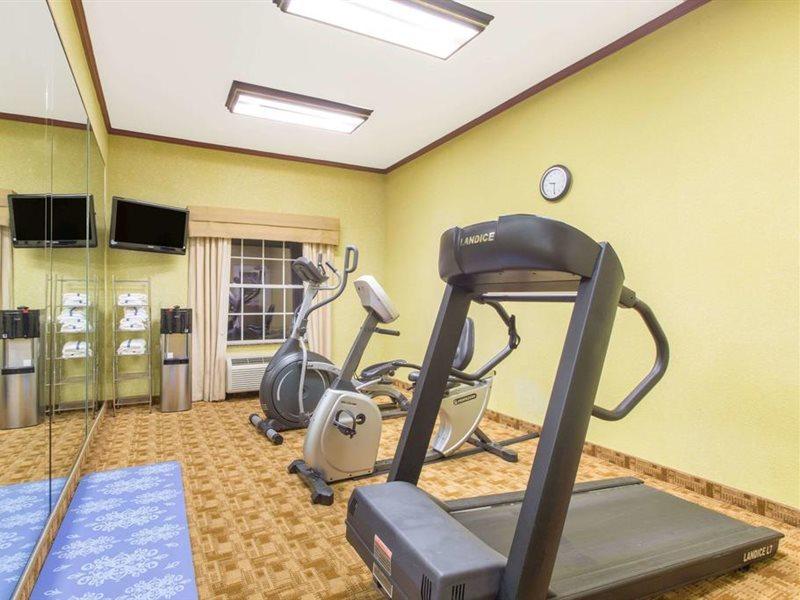 Hawthorn Extended Stay By Wyndham Corpus Christi Padre Isle Bagian luar foto
