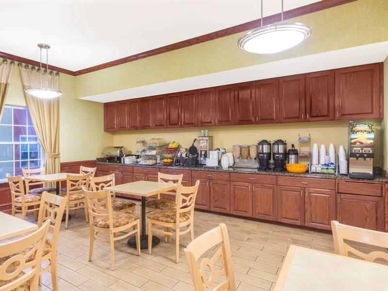 Hawthorn Extended Stay By Wyndham Corpus Christi Padre Isle Bagian luar foto